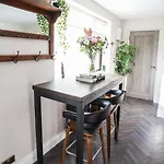 Βίλα Luxury 2 Bed 5 Mins From Next To Waterfall Carrick on Shannon