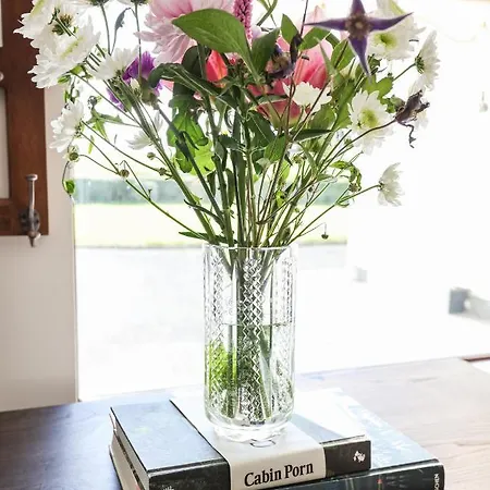 Villa Luxury 2 Bed 5 Mins From Next To Waterfall *